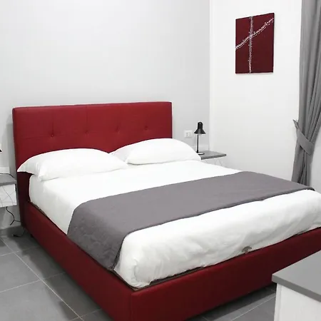 Apart-hotel Opera Home Suits *